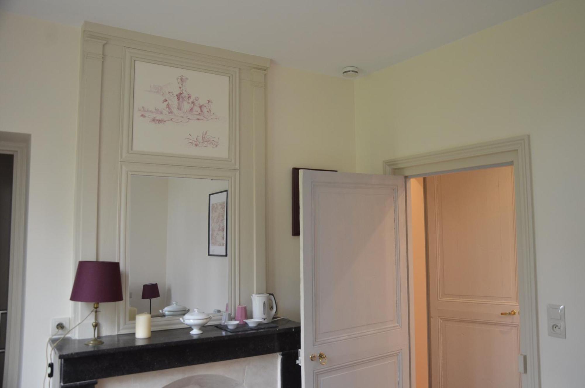 Le Gite Du Bas Manoir Bretteville-sur-Odon Exterior foto